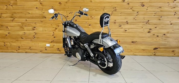 2017 Harley-davidson FXDB STREET BOB Silver