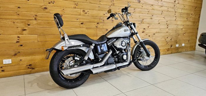 2017 Harley-davidson FXDB STREET BOB Silver