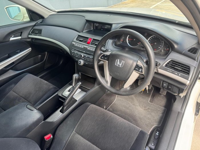 2010 Honda Accord Limited Edition 8th Gen MY10 Brilliant White
