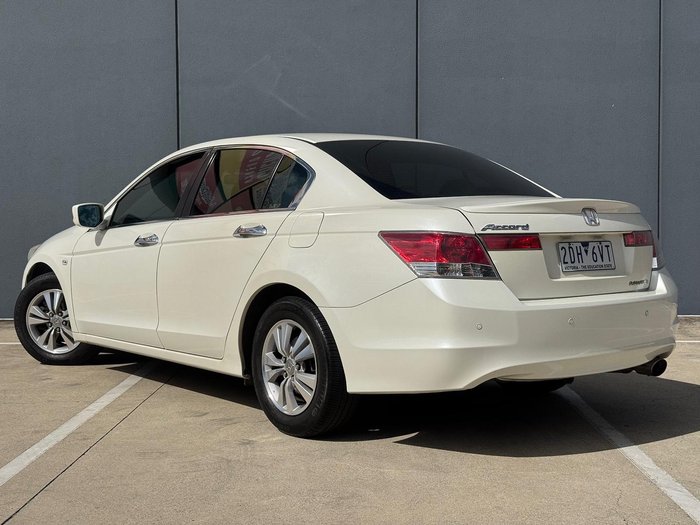 2010 Honda Accord Limited Edition 8th Gen MY10 Brilliant White