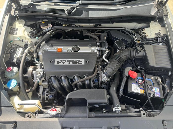 2010 Honda Accord Limited Edition 8th Gen MY10 Brilliant White