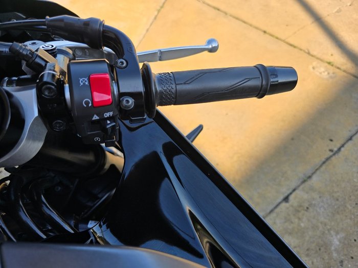 2024 YAMAHA YZF-R7LA GREY