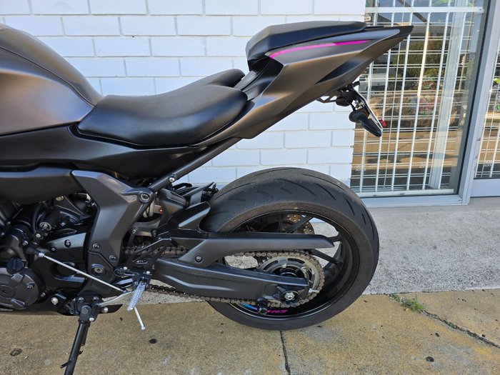2024 YAMAHA YZF-R7LA GREY