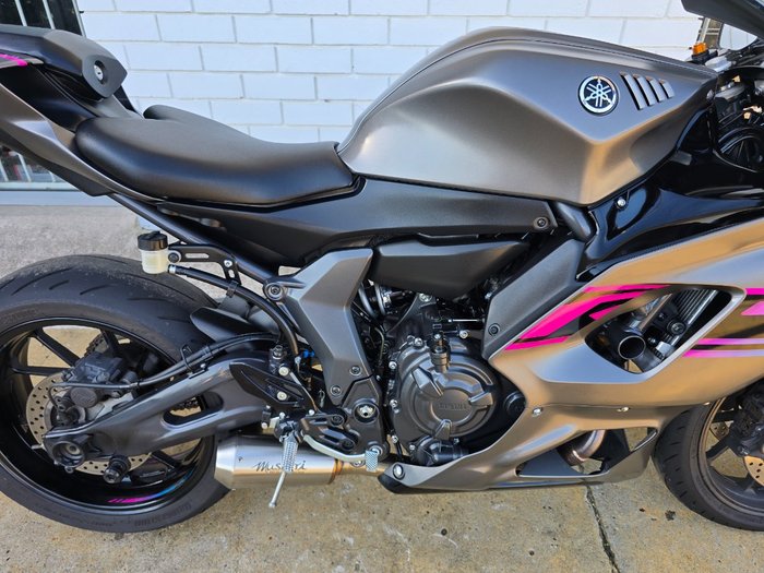 2024 YAMAHA YZF-R7LA GREY