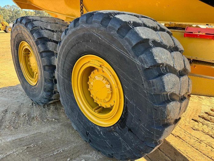 2021 Caterpillar 730 