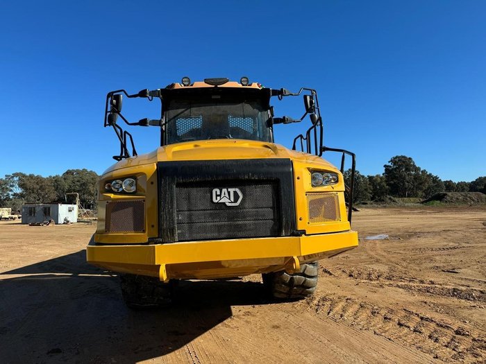 2021 Caterpillar 730 