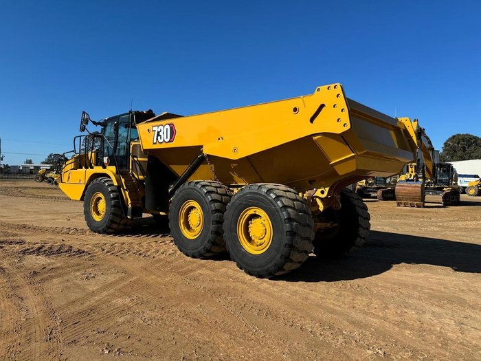 2021 Caterpillar 730 
