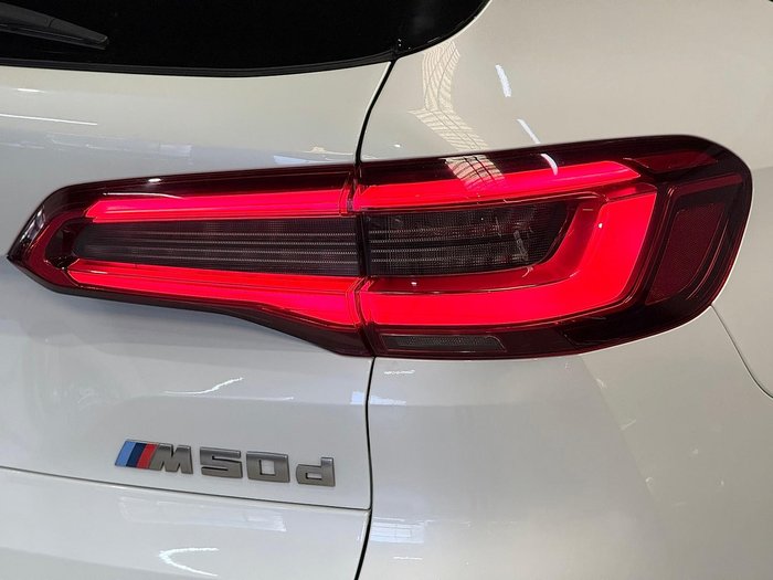 2019 BMW X5 M50d G05 4X4 Constant Mineral White