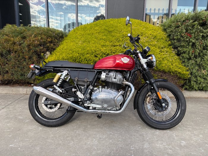 2022 Royal Enfield INTERCEPTOR 650 E5 CLASSIC Red
