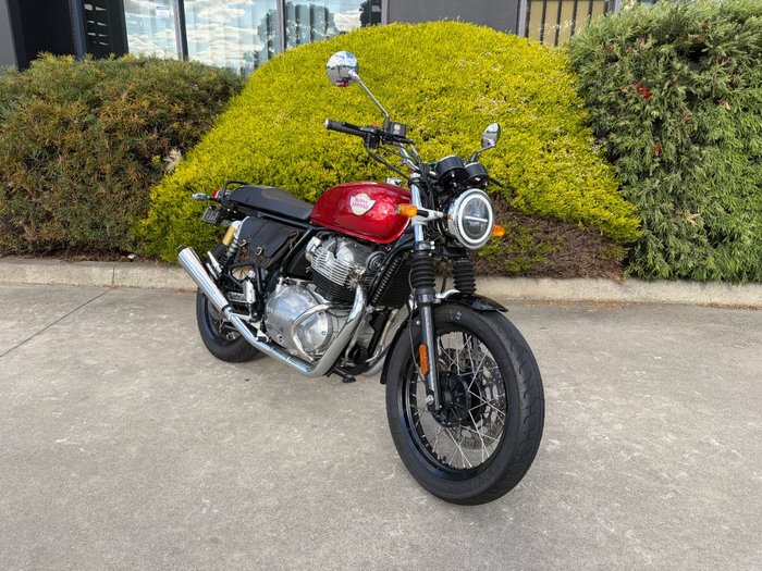 2022 Royal Enfield INTERCEPTOR 650 E5 CLASSIC Red