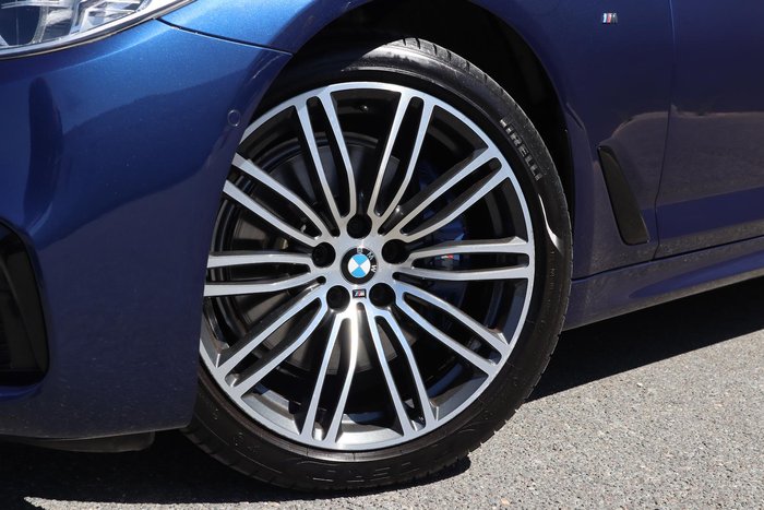 2017 BMW 5 Series 530i M Sport