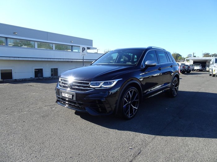 2023 Volkswagen Tiguan R