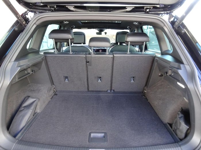 2023 Volkswagen Tiguan R