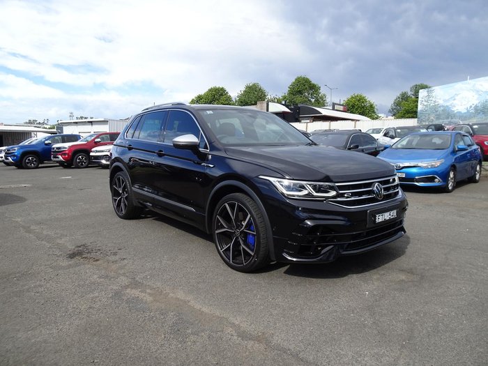 2023 Volkswagen Tiguan R