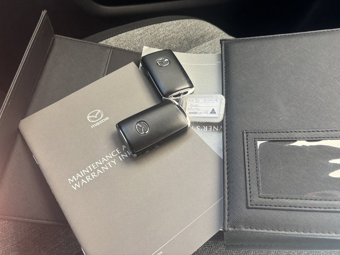 2023 Mazda MX-30 G20e Evolve