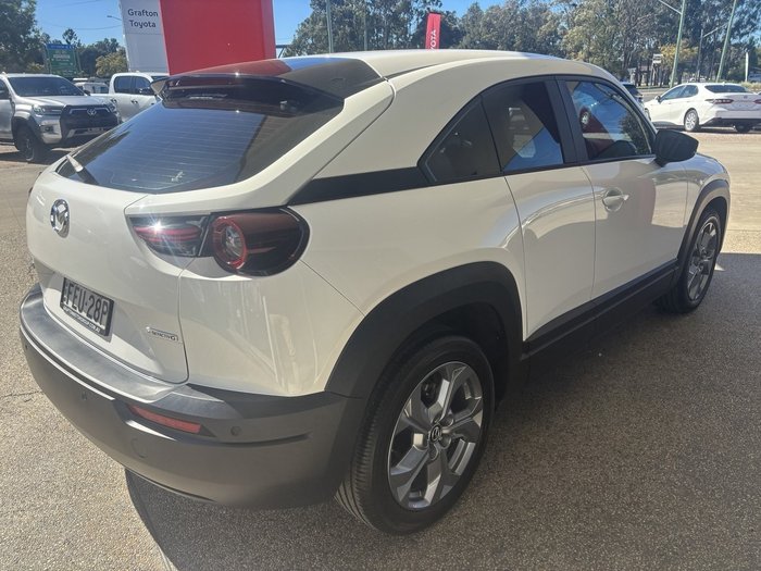 2023 Mazda MX-30 G20e Evolve