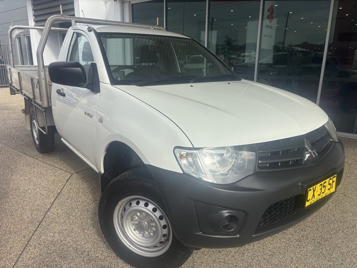 2014 Mitsubishi Triton GL