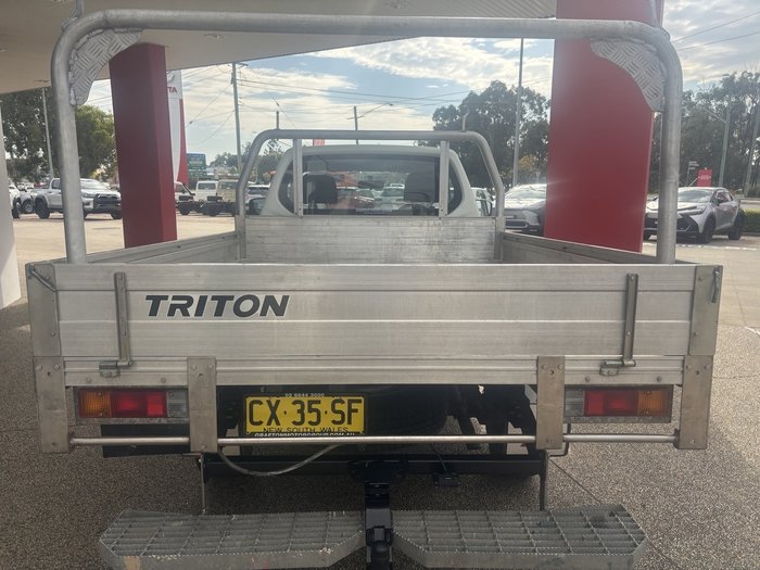 2014 Mitsubishi Triton GL