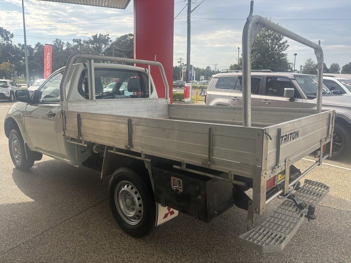 2014 Mitsubishi Triton GL