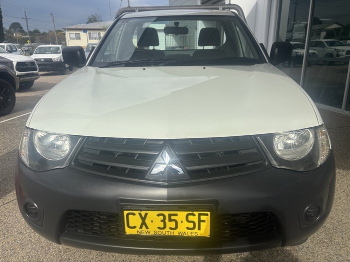 2014 Mitsubishi Triton GL