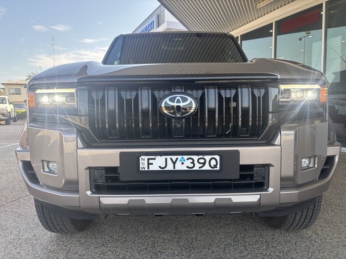 2024 Toyota Landcruiser Prado