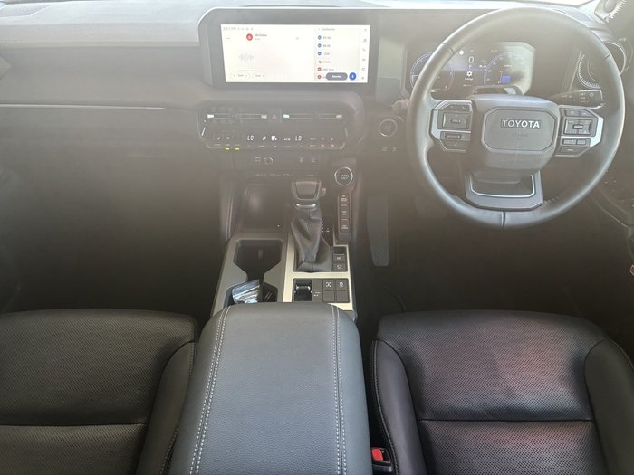 2024 Toyota Landcruiser Prado