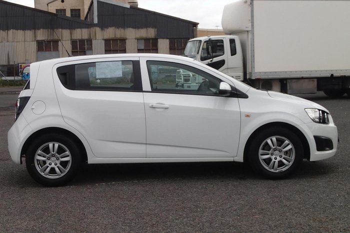 2016 Holden Barina CD TM MY16 Summit White