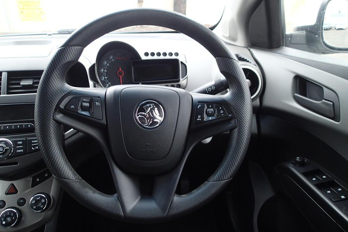 2016 Holden Barina CD TM MY16 Summit White