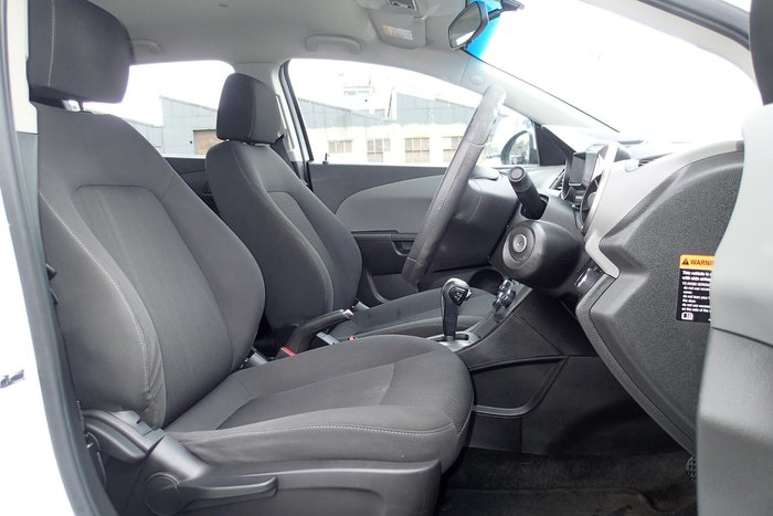 2016 Holden Barina CD TM MY16 Summit White