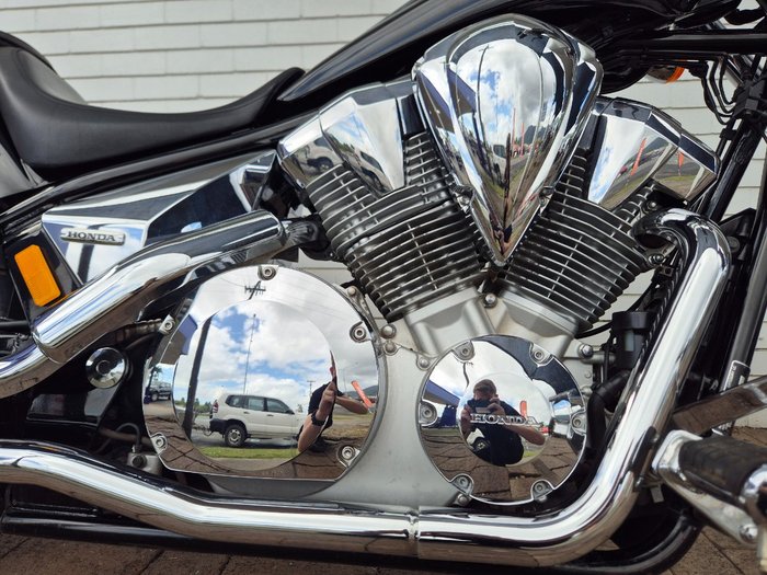 2010 Honda VT1300CX BLACK
