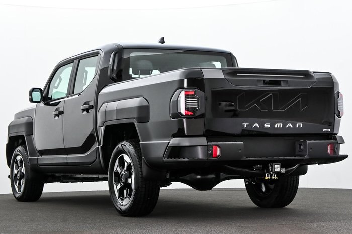 2025 Kia Tasman SX+