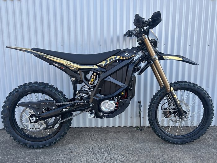 SUR-RON ULTRA BEE X HP OFF ROAD GOLD