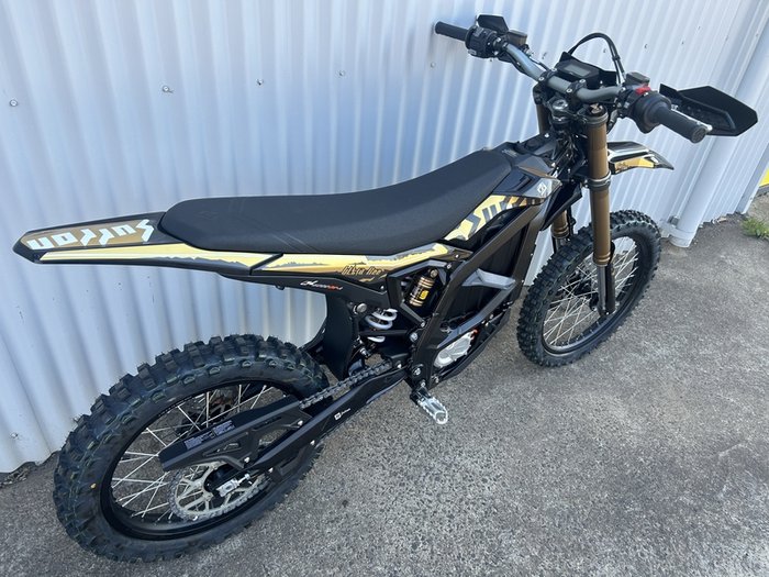 SUR-RON ULTRA BEE X HP OFF ROAD GOLD