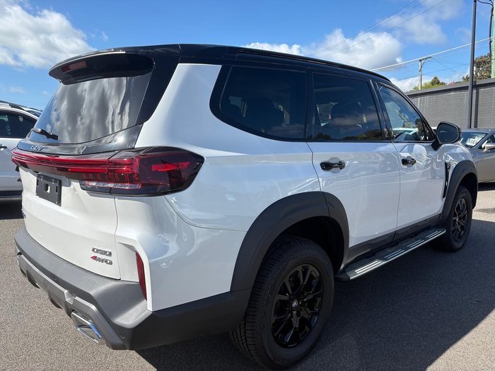 2025 LDV D90 Executive SV9A MY25 4X4 Dual Range Metal Black