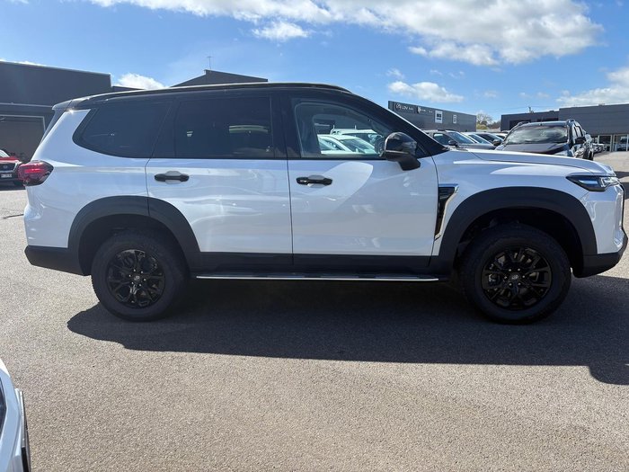 2025 LDV D90 Executive SV9A MY25 4X4 Dual Range Metal Black