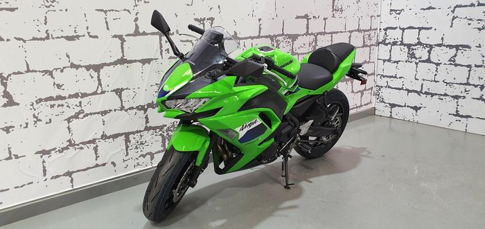 2025 Kawasaki Ninja 650L (LAMS) ABS Ninja Green