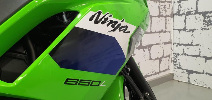 2025 Kawasaki Ninja 650L (LAMS) ABS Ninja Green