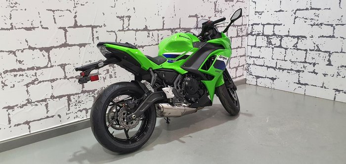 2025 Kawasaki Ninja 650L (LAMS) ABS Ninja Green