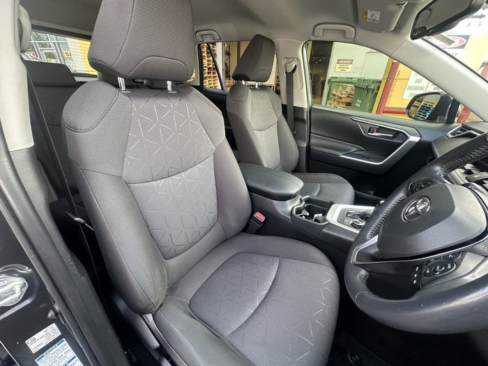 2020 Toyota RAV4 GXL