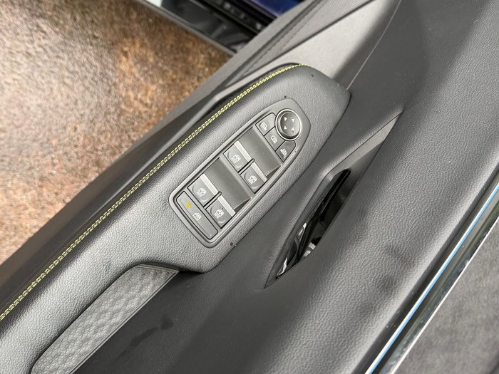 2024 Renault Megane E-Tech Techno EV60 XCB MY24 Night Blue with Diamond Black roof