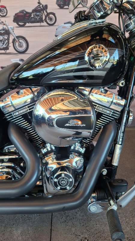 2016 Harley-davidson FXSB SOFTAIL BREAKOUT Black