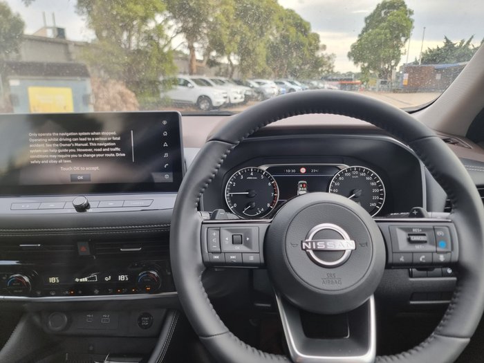 2025 Nissan X-TRAIL ST-L