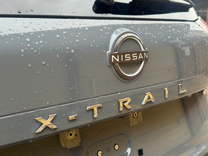 2024 Nissan X-TRAIL ST-L