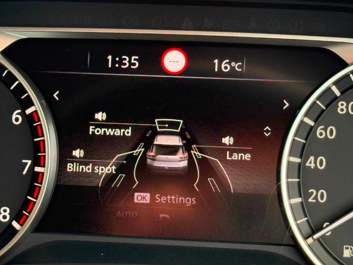 2025 Nissan X-TRAIL ST