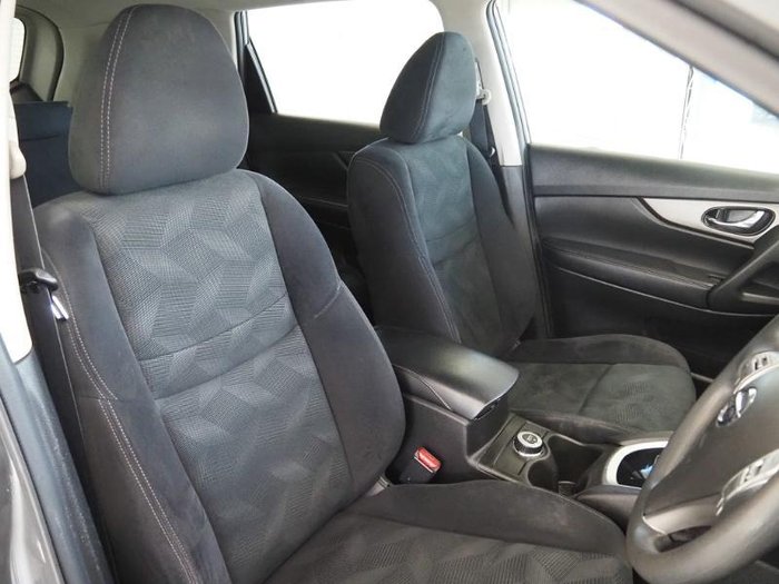 2015 Nissan X-TRAIL ST