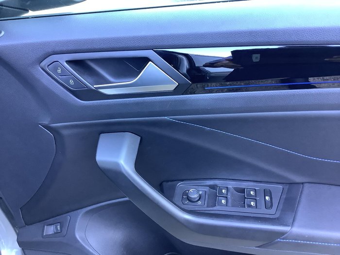 2022 Volkswagen T-Roc R