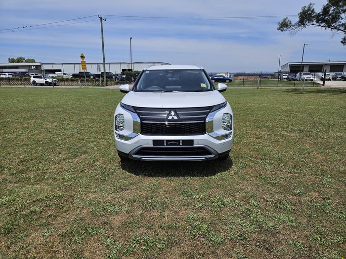2025 Mitsubishi Outlander Aspire