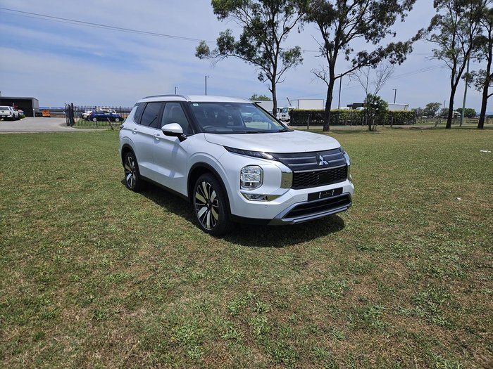2025 Mitsubishi Outlander Aspire