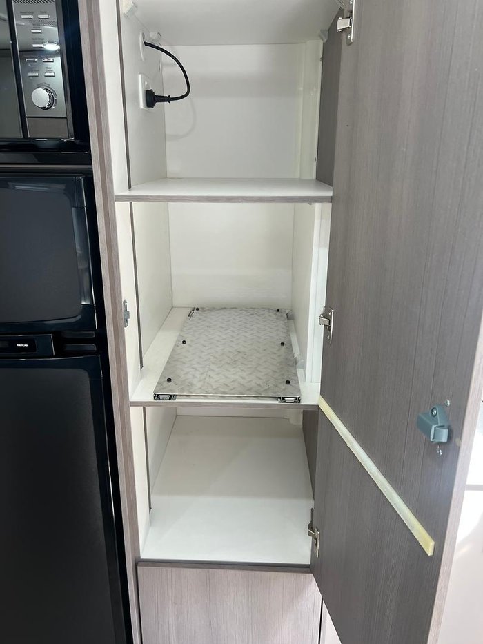 2023 Jayco Journey Outback 22.68-3