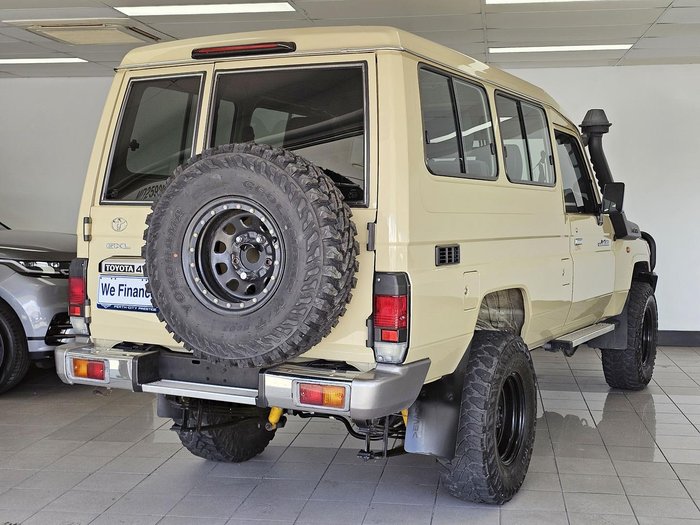 2021 Toyota Landcruiser GXL Troopcarrier VDJ78R 4X4 Dual Range Beige